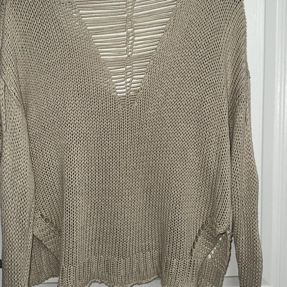 FAB’RIK Tan Knit Cropped Sweater - Picture 3 of 3